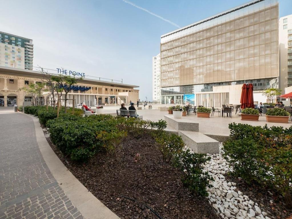 Modern 1Br Apartment In Central St Julian'S San Ġiljan Buitenkant foto